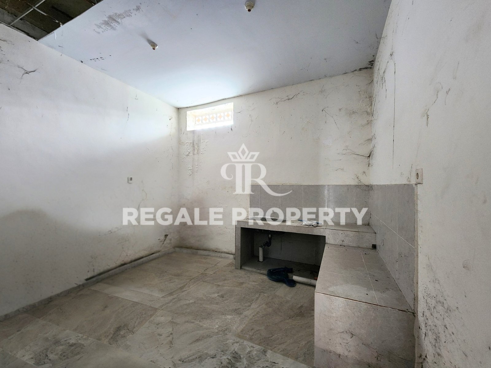 Rumah Siap Huni Dalam Komplek The Suites 1 – Medan Helvetia