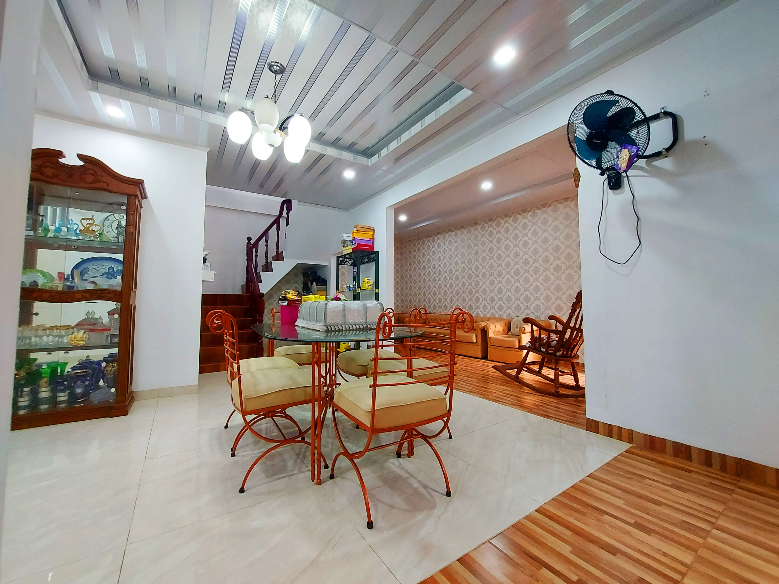 Rumah Komplek Elite Tasbi Daerah Ringroad – Setia Budi