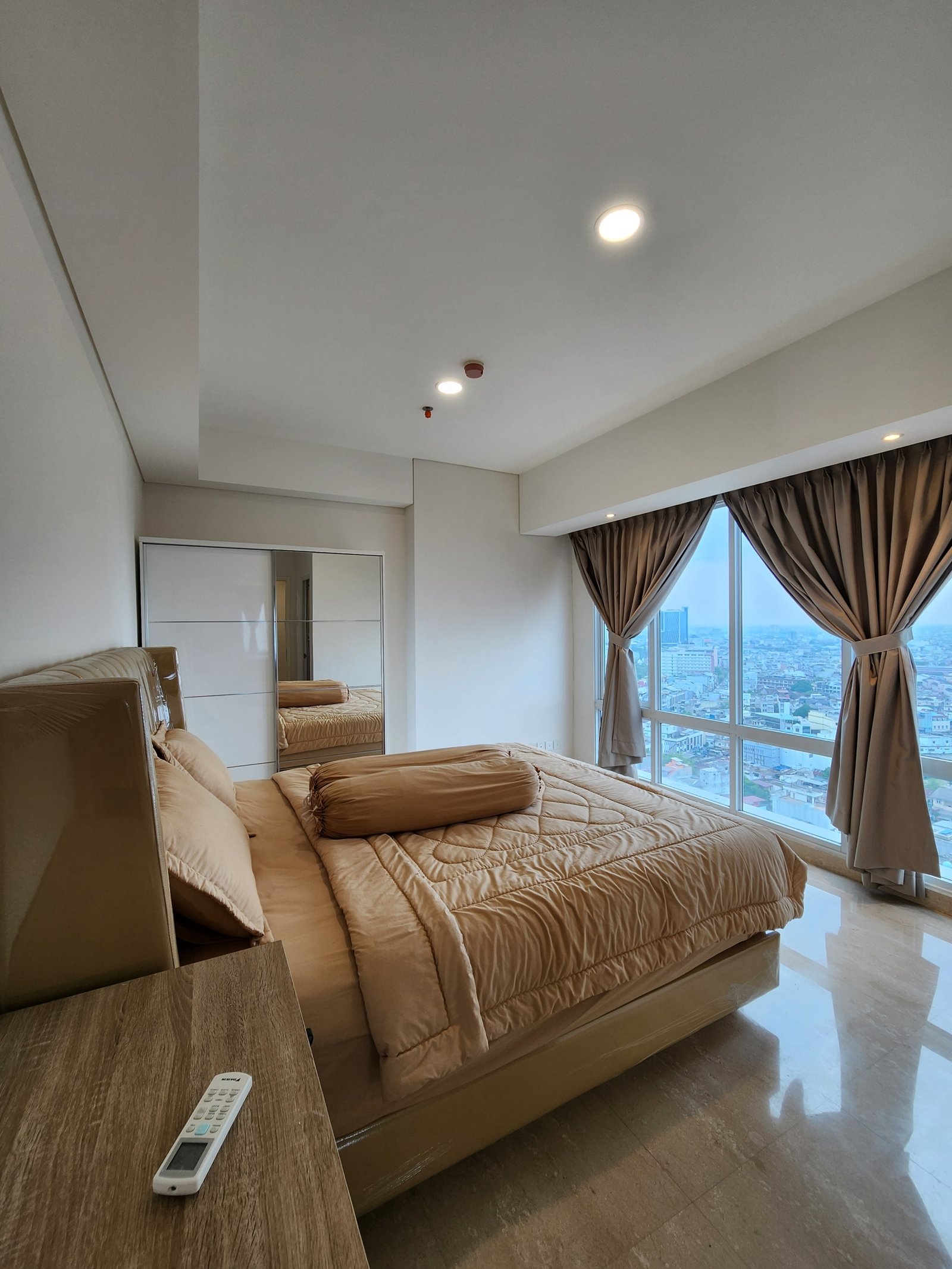 Premium Apartement Podomoro – Tower Empire