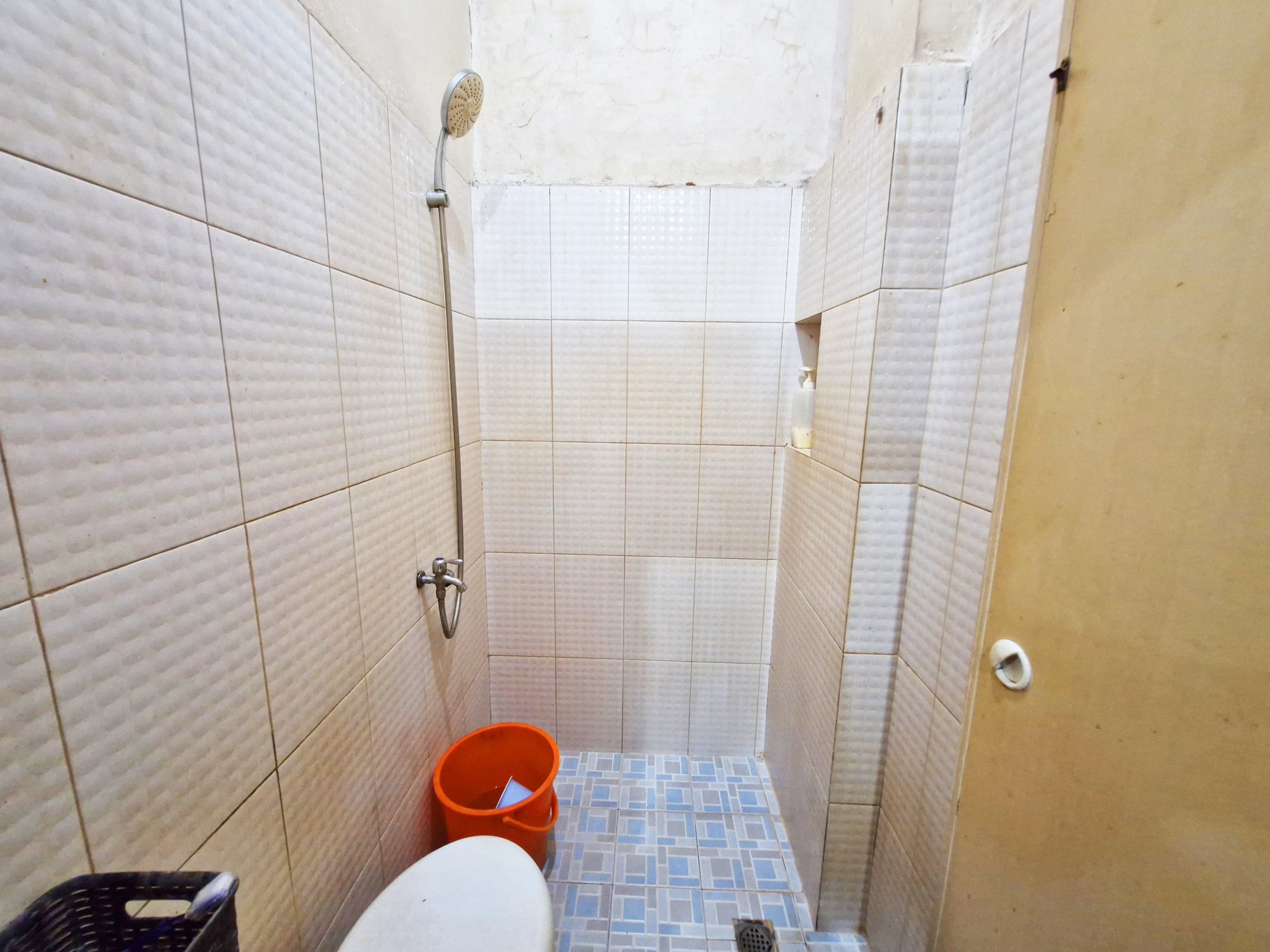 Rumah Sewa Komplek Dekat Asia Mega Mas
