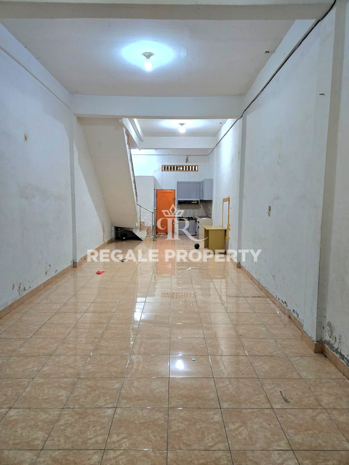 Dijual Cepat!!! Rumah Siap Huni Dalam Komplek Daerah Krakatau