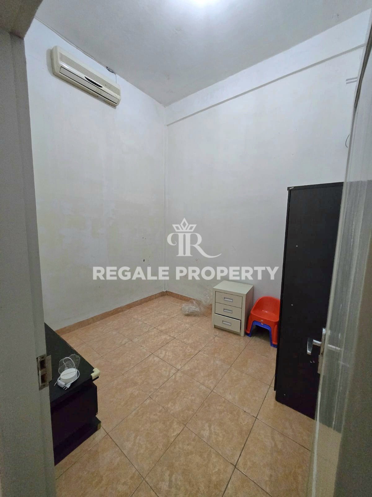 Dijual Cepat!!! Rumah Siap Huni Dalam Komplek Daerah Krakatau