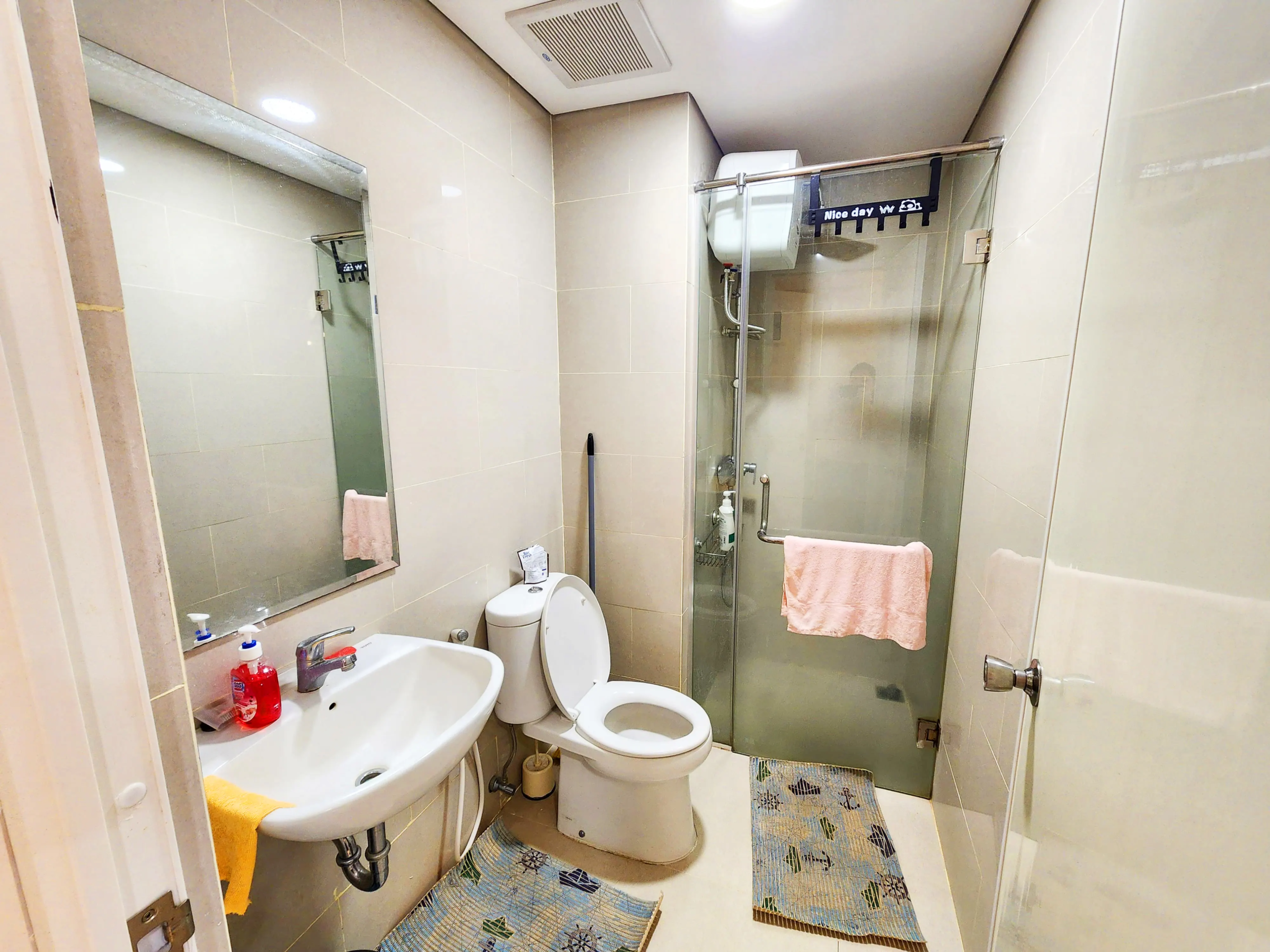 Apartemen Siap Huni di Lincon Tower – Lantai Tinggi View JW Marriot