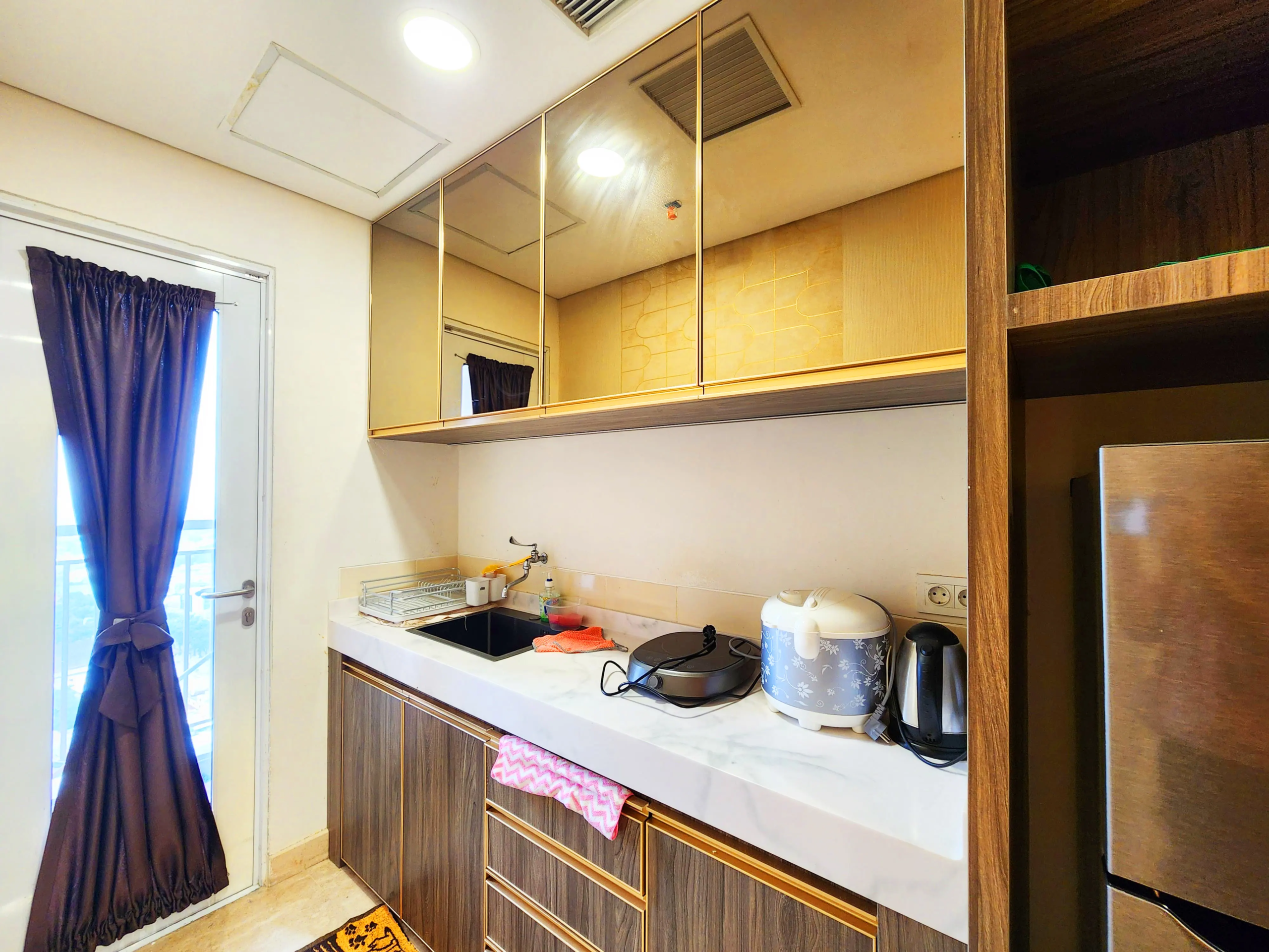 Apartemen Siap Huni di Lincon Tower – Lantai Tinggi View JW Marriot