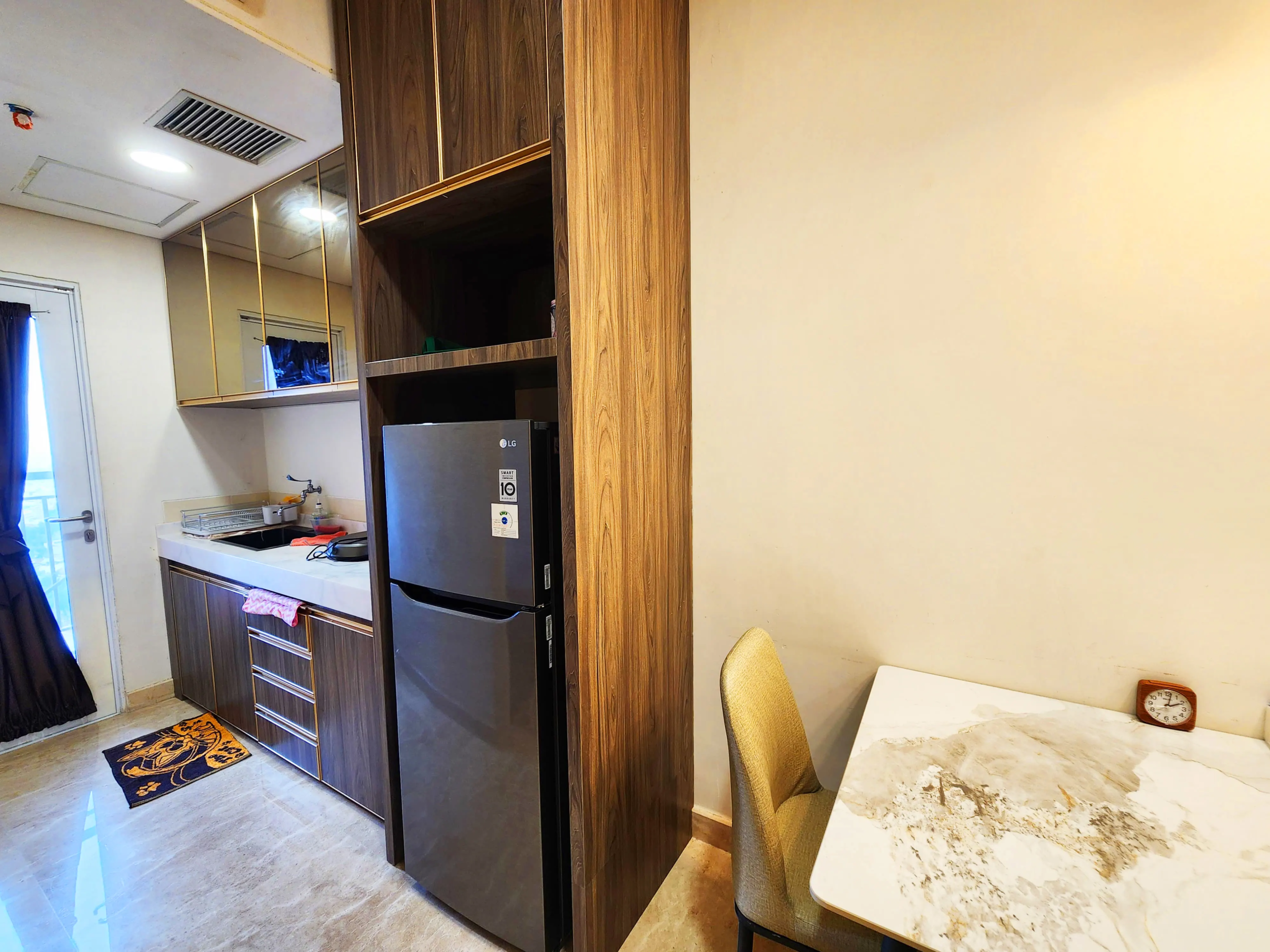 Apartemen Siap Huni di Lincon Tower – Lantai Tinggi View JW Marriot