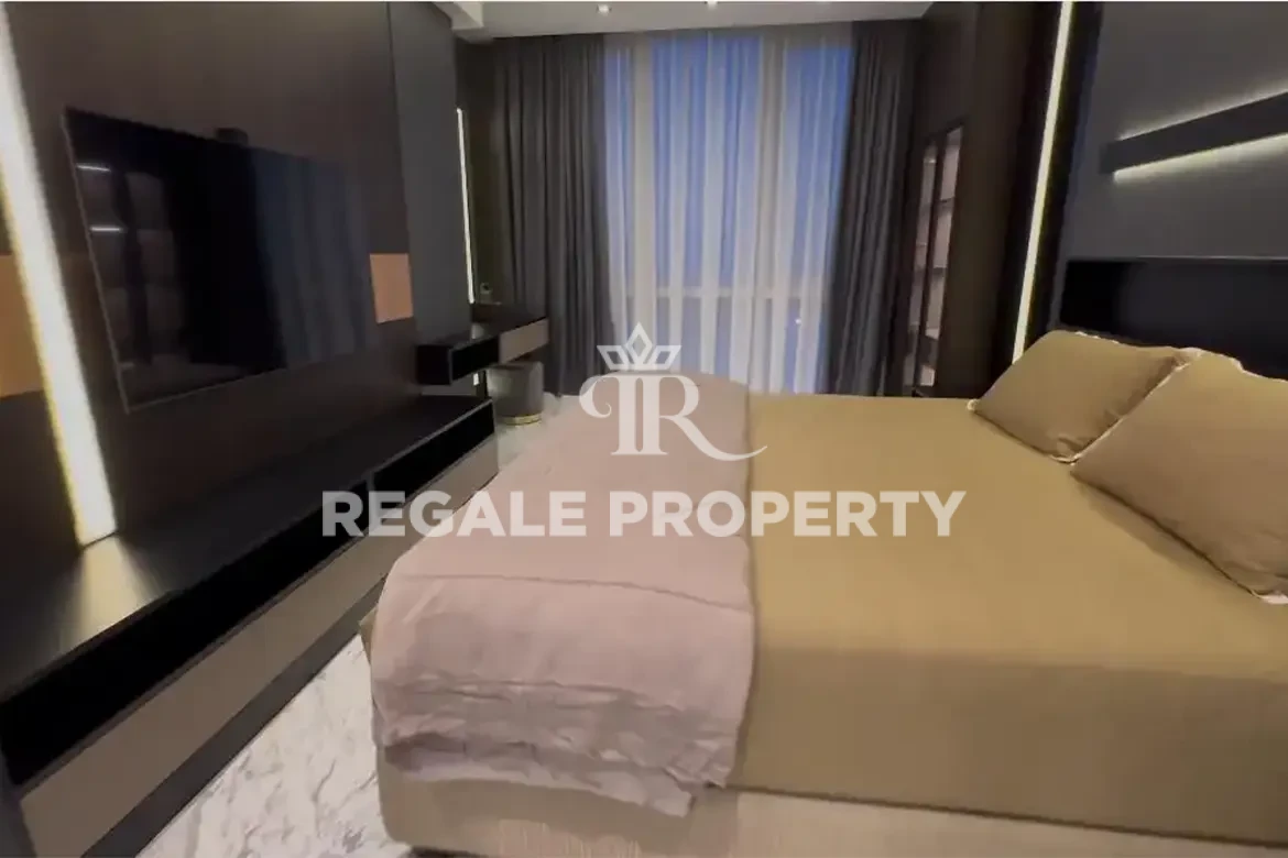 Condominium Lux Full Furnish Di Podomoro Medan
