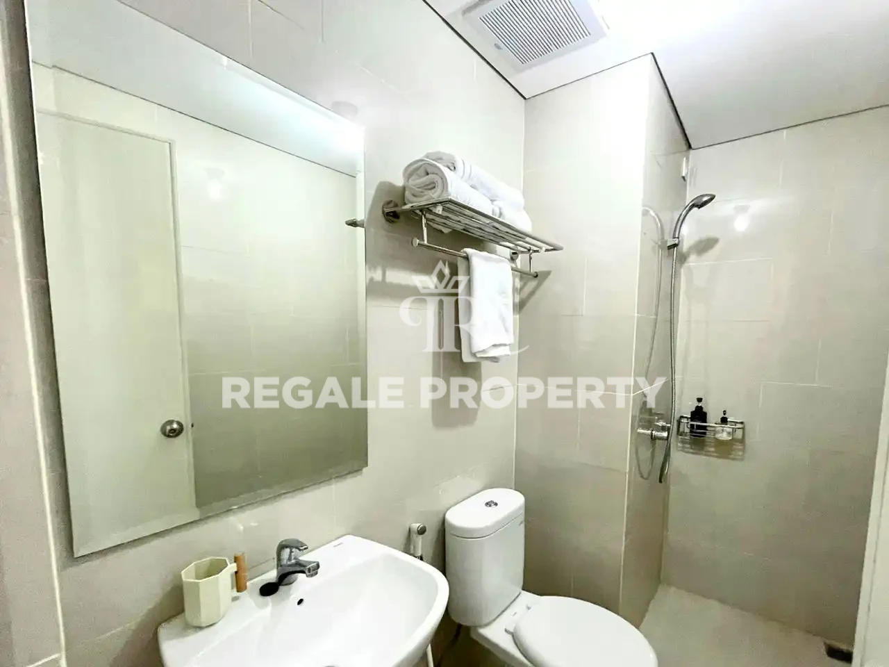 Apartment Podomoro Siap Huni Tower Lexington