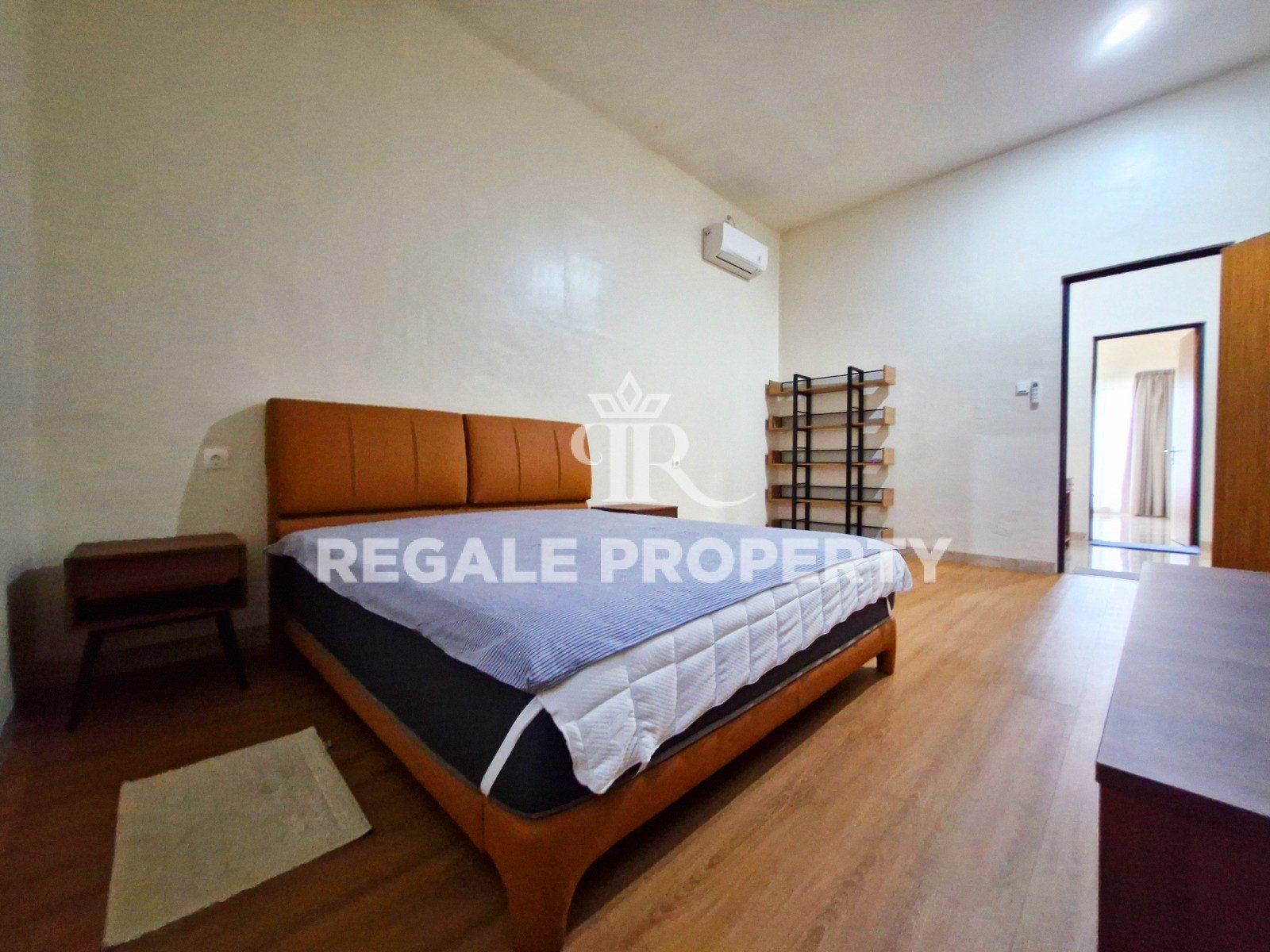 Rumah Full Furnished Desain Modern Daerah Ringroad – Sunggal