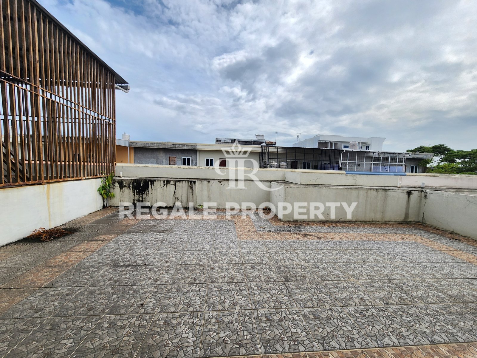 Rumah Siap Huni Di Graha Metropolitan – Cluster Sophie Suites