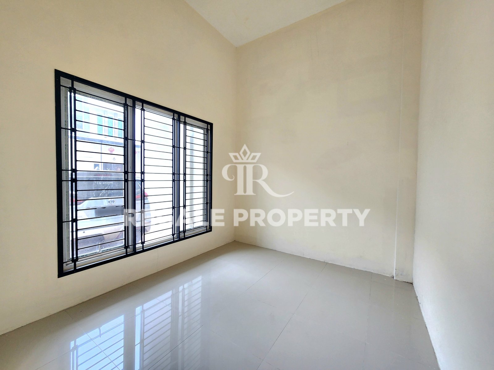 Rumah Siap Huni Di Graha Metropolitan – Cluster Sophie Suites