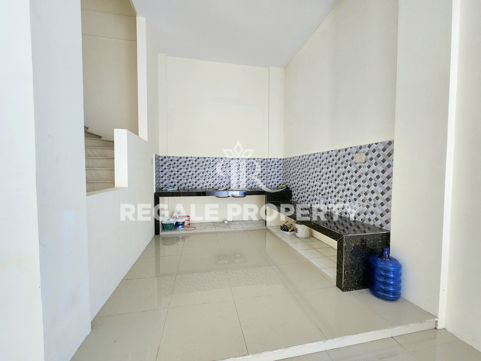 Rumah Siap Huni Di Graha Metropolitan – Cluster Sophie Suites
