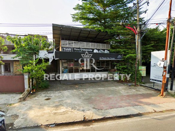 Rumah ex café dijual di Jalan Pattimura Medan dengan fasad modern dan lokasi strategis