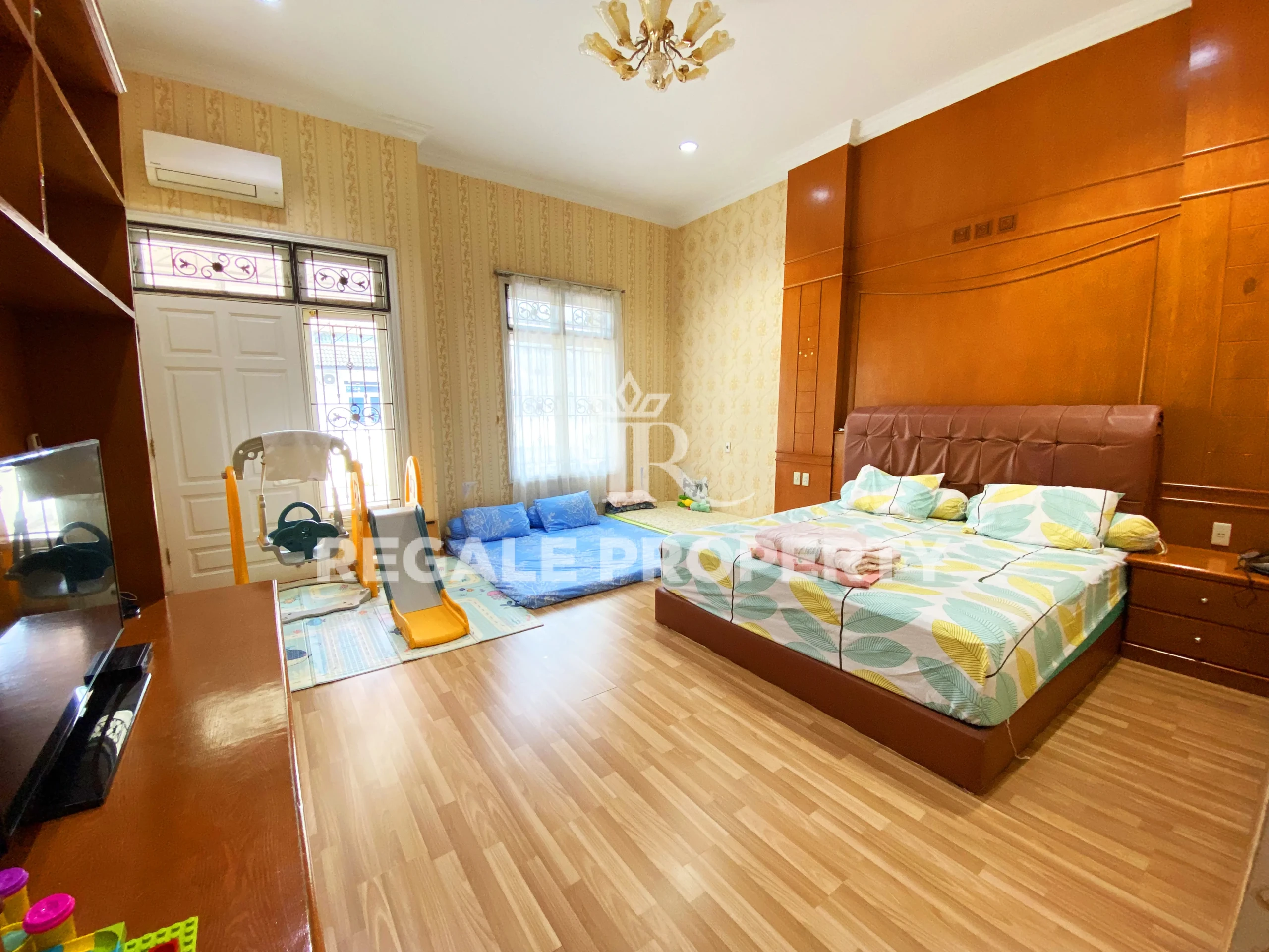 Jual Rumah Cemara Hijau Kondisi Fully Furnish
